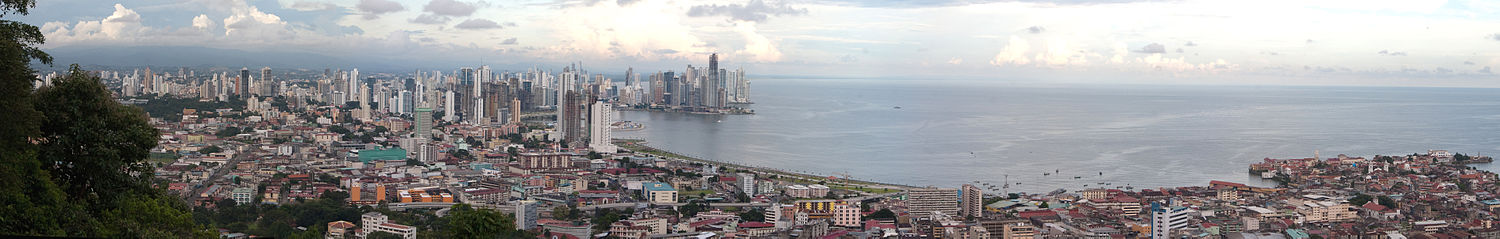 1500px-Panama_city_panoramic_view_from_t