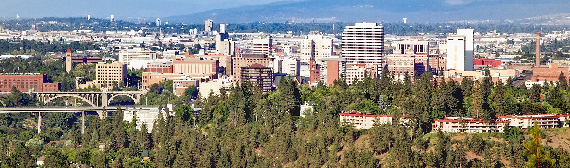 1920px-SpokaneFromPalisades_20070614.jpg