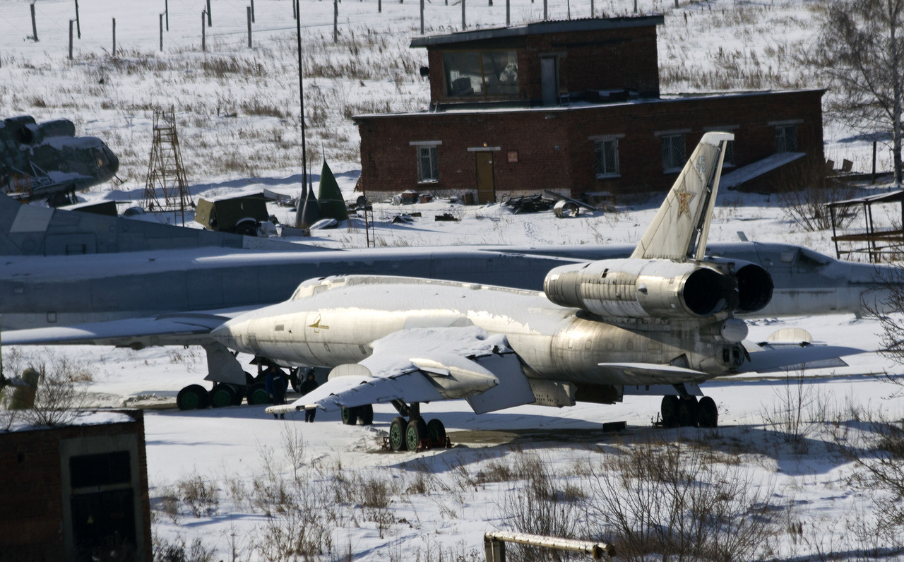 0_cad95_97d1f8a1_XXXL.jpg