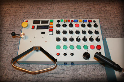 8319809m.jpg