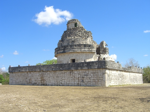 Chichen-Itza-Observatory-Platform.jpg