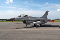 E-107_200714_02.jpg