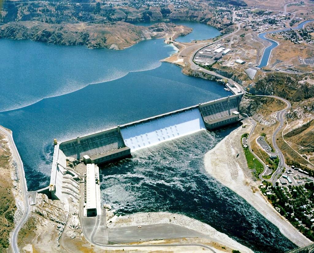 Grand_Coulee_Dam.jpg