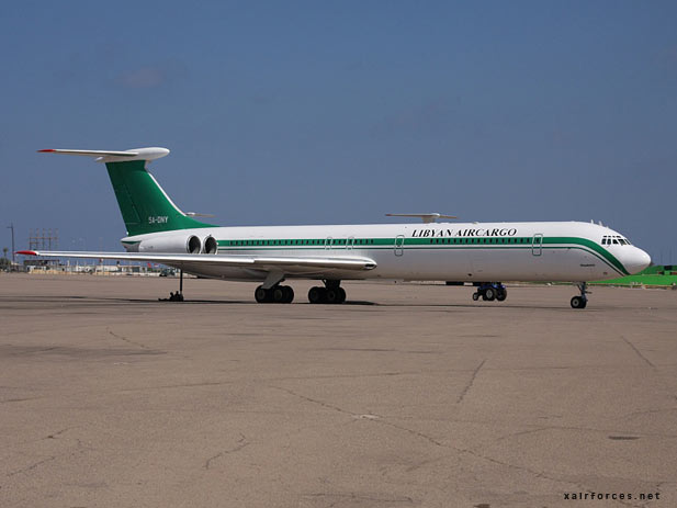 IL-62_LAC_5A-DNY.jpg