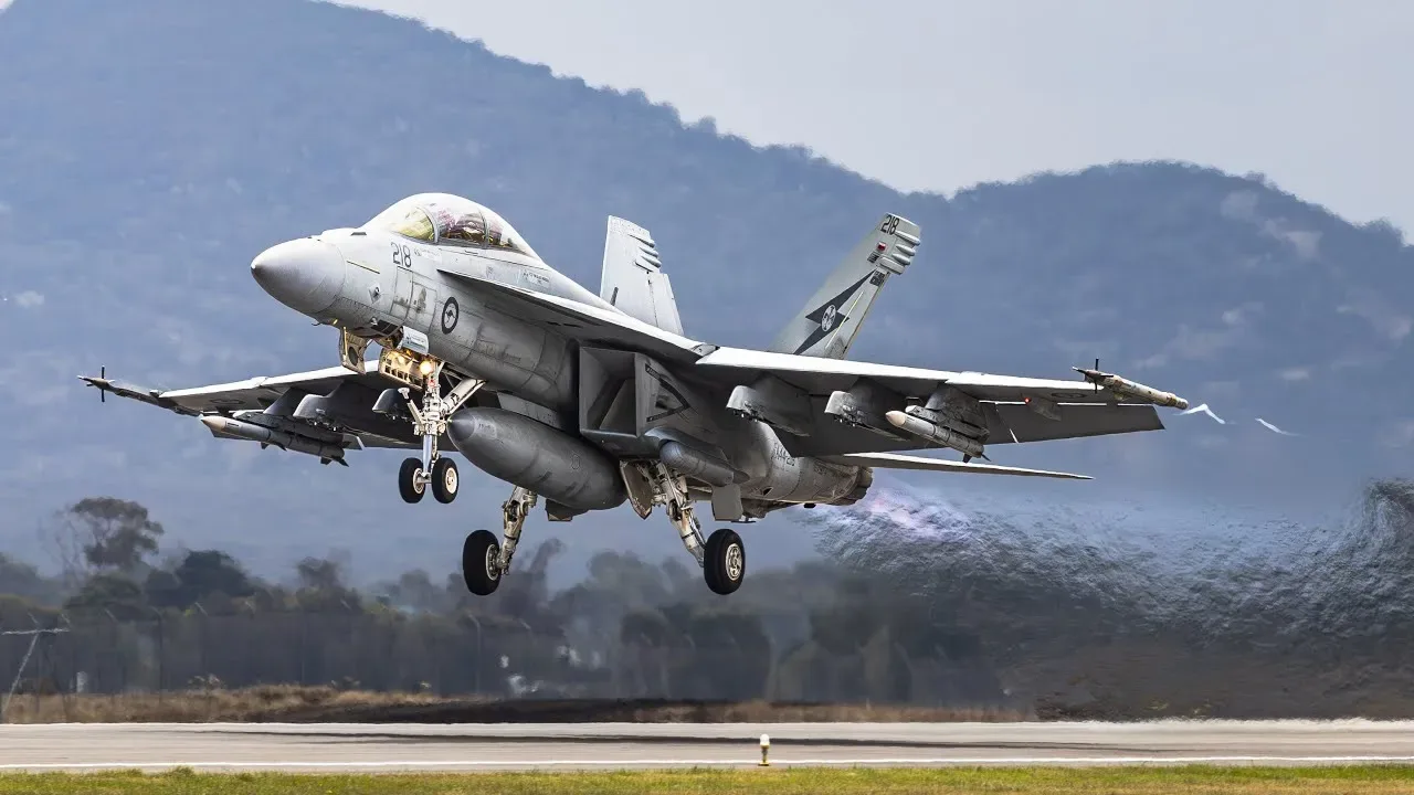 Палубный многоцелевой истребитель F/A-18C Hornet технические характеристики и вооружение