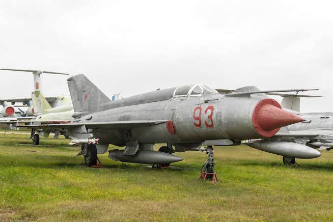 Истребитель-перехватчик МиГ-21С история создания