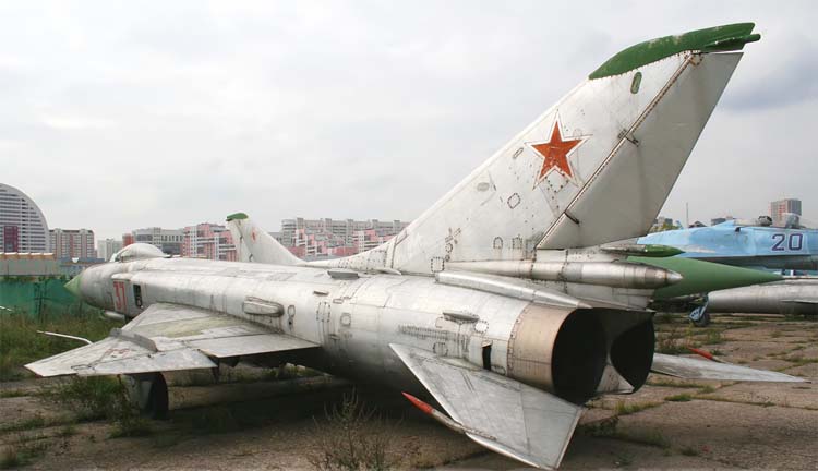 Вооружение истребителя-перехватчика Су-15Т