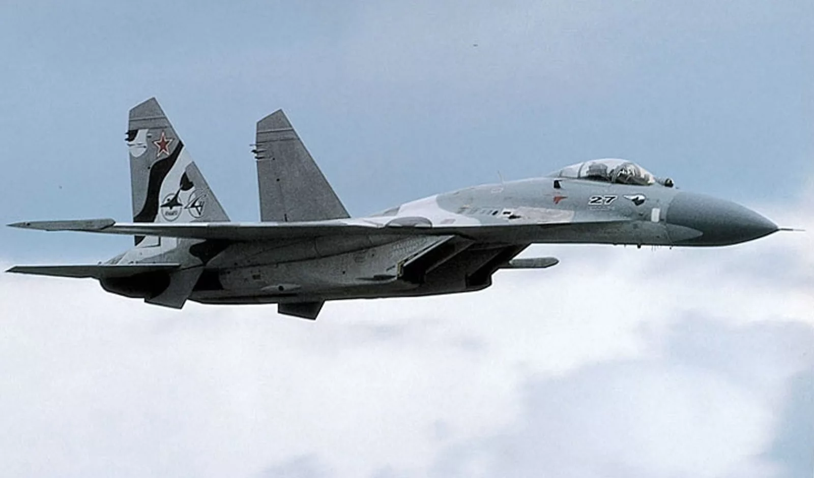 Многоцелевой истребитель Су-30КИ: одноместная дельта, штанга дозаправки, А-737 ГЛОНАСС/NAVSTAR и индонезийский контракт