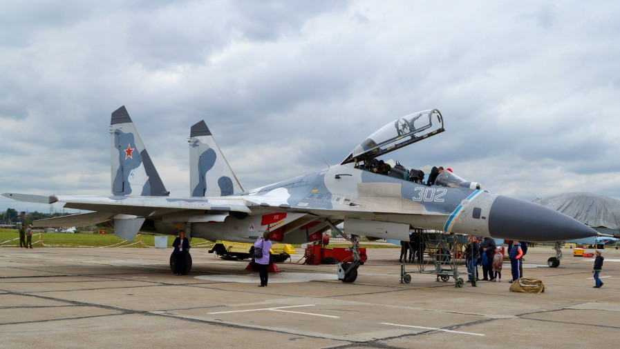 История создания модернизированного истребителя Су-30КН