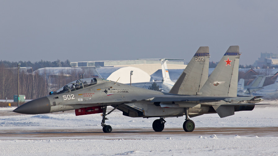 Вооружение и оборудование многоцелевого истребителя Су-30МК2