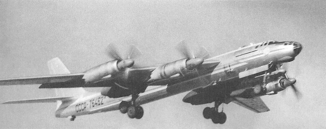 Дальнемагистральный правительственный самолет Ту-116 (Ту-114Д): гермокабина за центропланом, встроенный трап, двигатели НК-12МВ и физика трансконтинентального спецборта