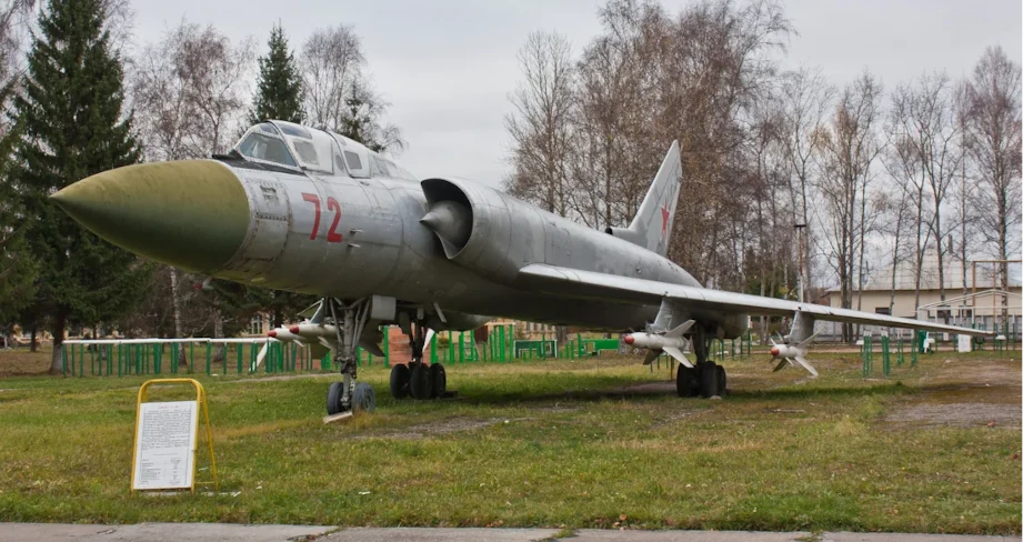 Ту-128М внешний вид самолетам и чем он обусловлен