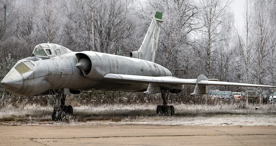 Технические характеристики Ту-128УТ