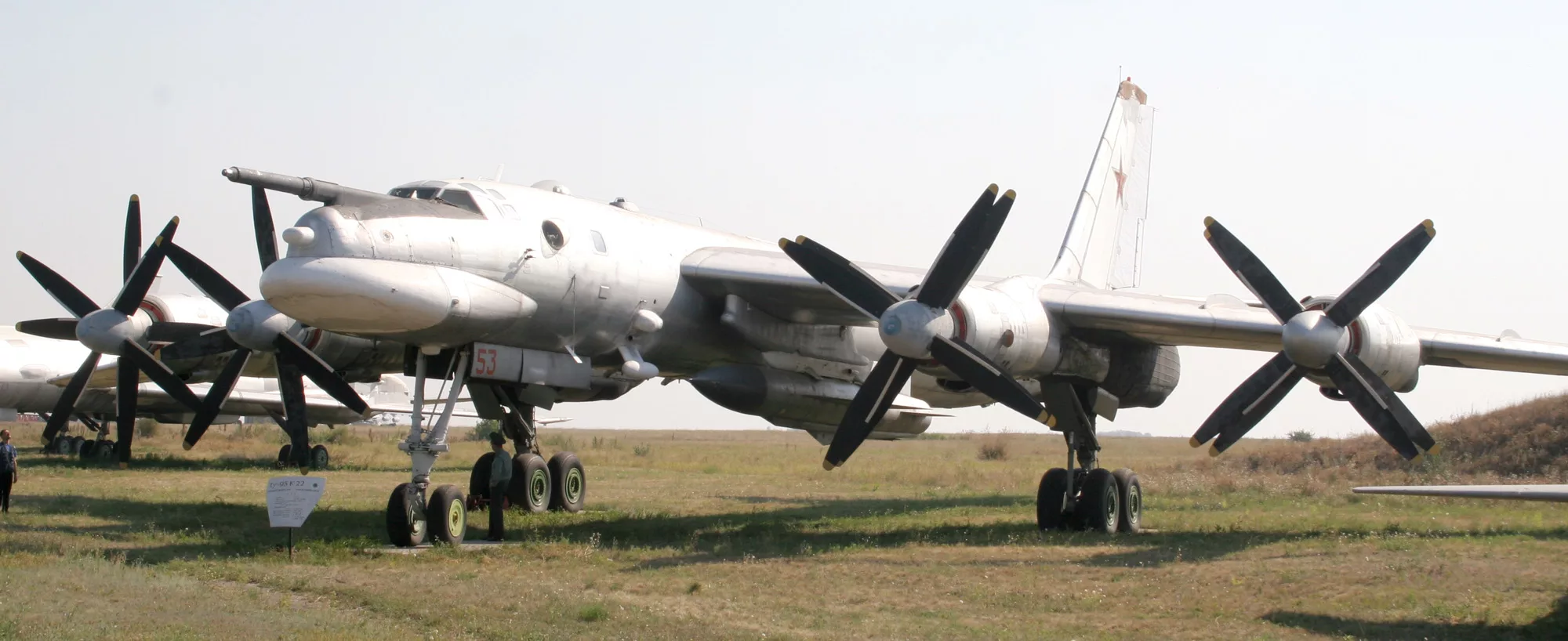 История создания стратегического ракетоносца Ту-95К-22 (комплекс К-22)