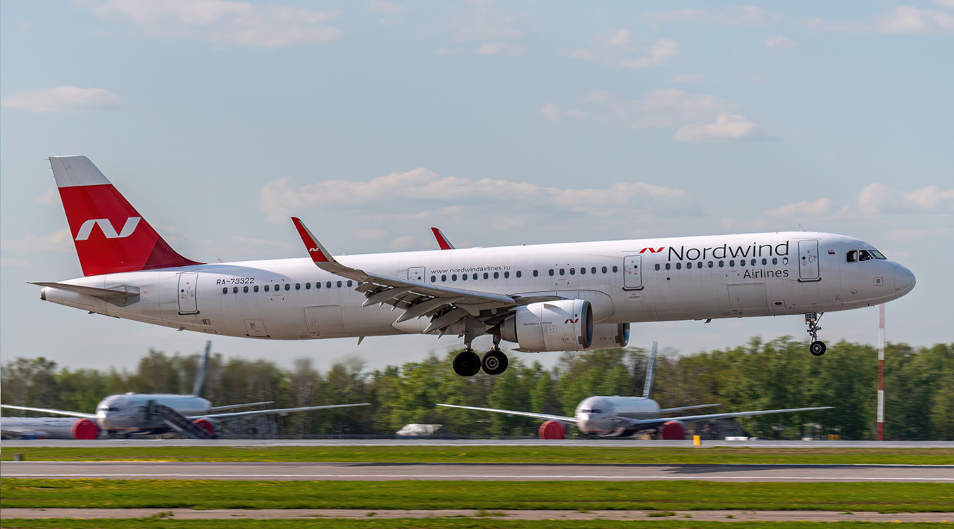 Самолет Airbus A321neo авиакомпании Нордвинд