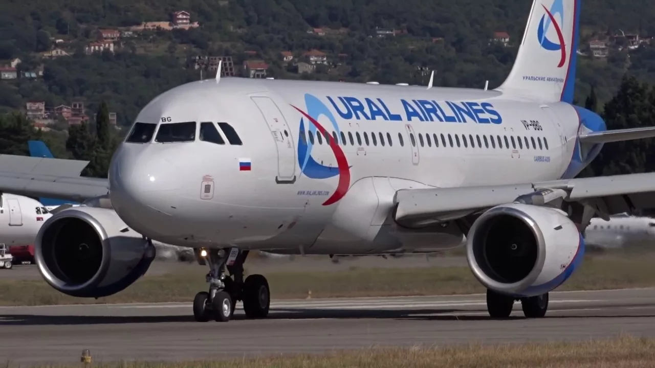самолет Airbus A319 в авиакомпании Уральские авиалинии