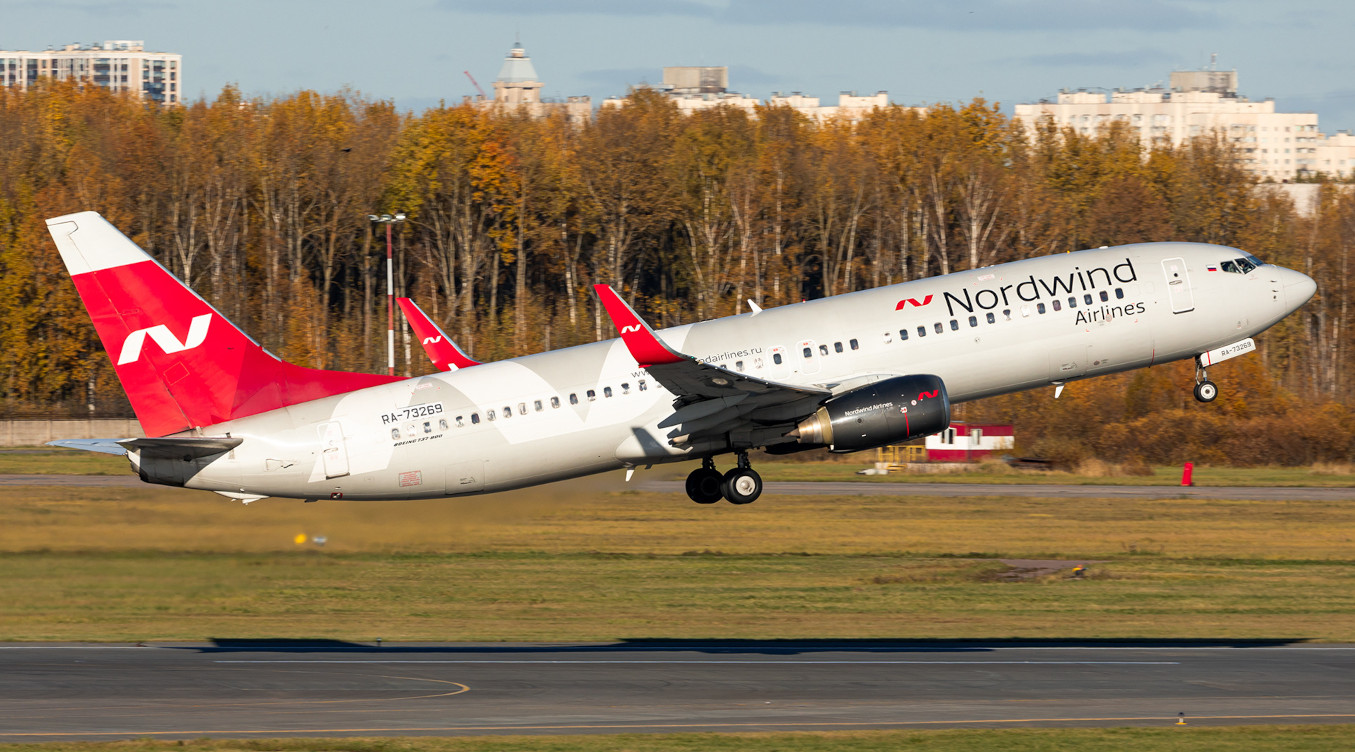 Самолет Boeing 737-800 авиакомпании Нордвинд