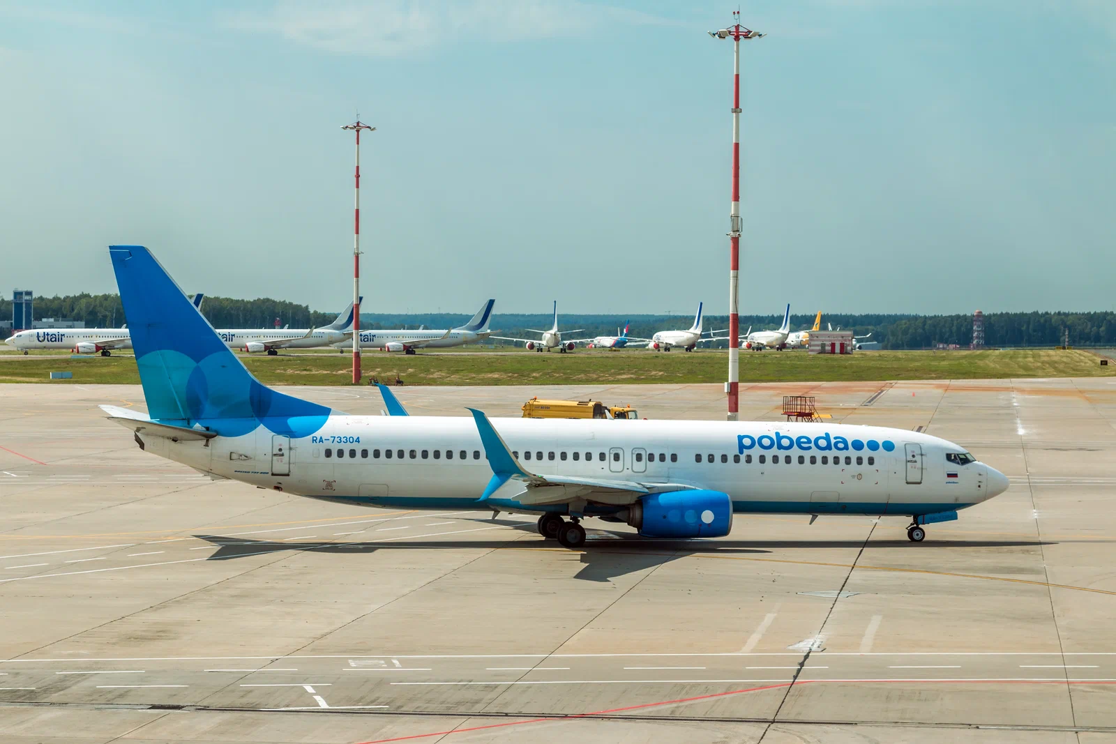 Авиакомпания «Победа» Boeing 737-800