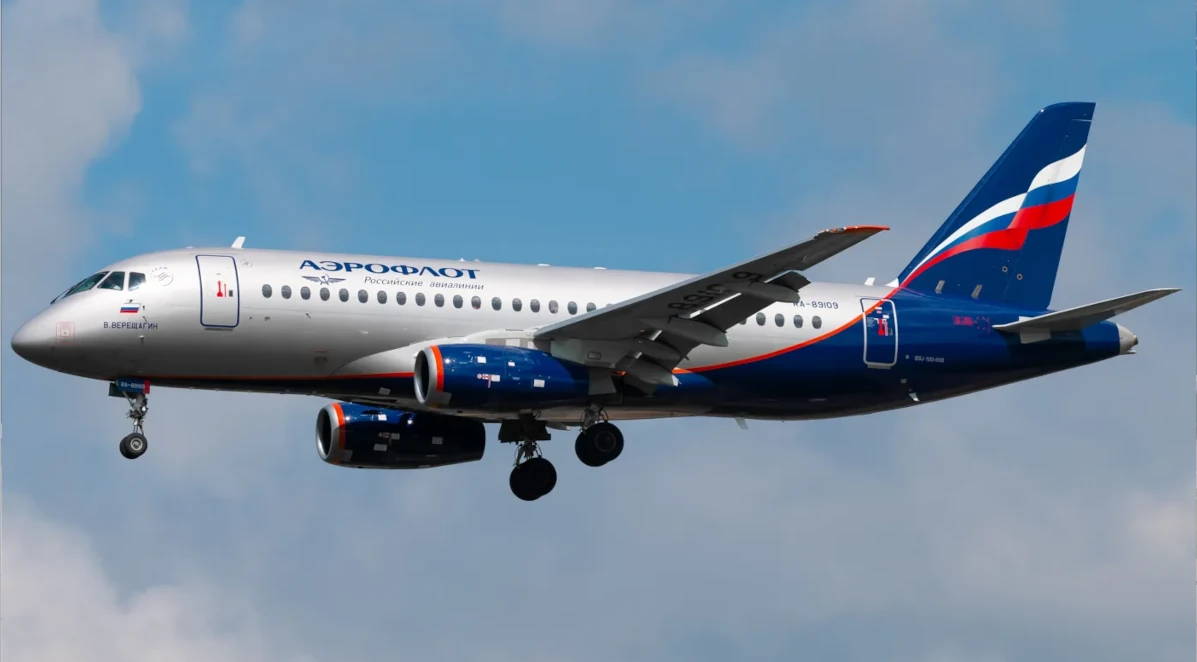 Схема салона Superjet 100 Аэрофлот (Россия): расположение мест и шаг кресел