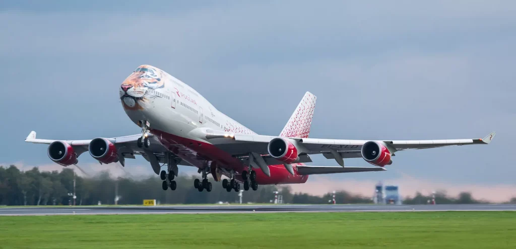 Ливрея «Тигролёт» (Boeing 747-400, борт RA-73284)