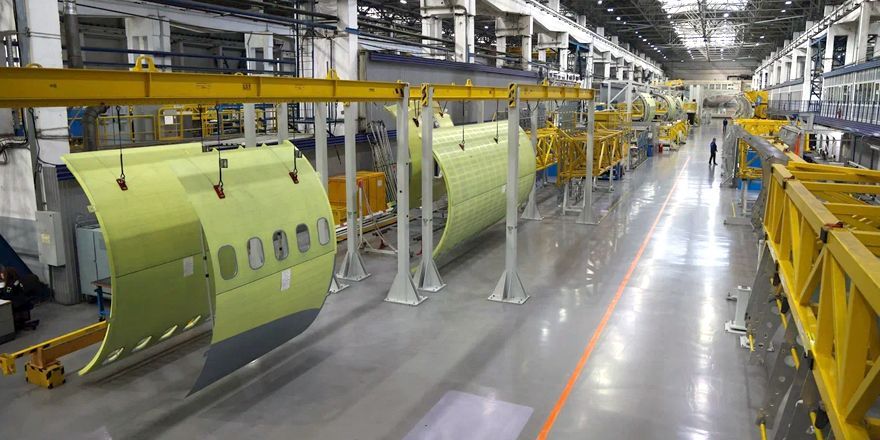Серийная сборка МС-21 на Иркутском авиазаводе- фото 2